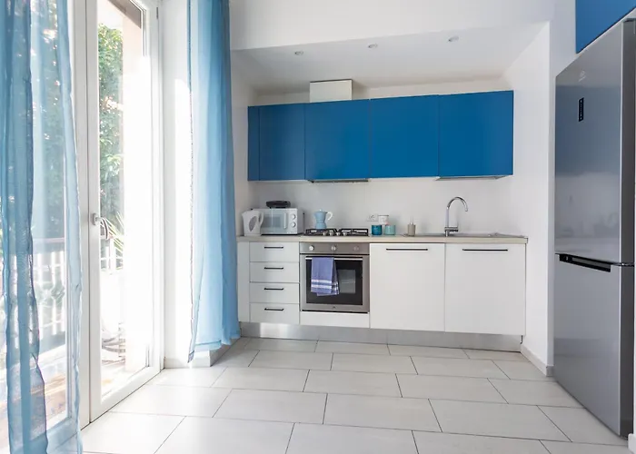 Blue Soul Flat - Near Trastevere With Easy Transport To Center - By Homes Апартаменты *