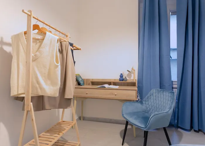 Blue Soul Flat - Near Trastevere With Easy Transport To Center - By Homes