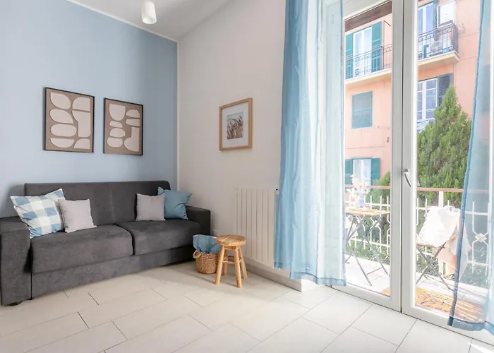 Blue Soul Flat - Near Trastevere With Easy Transport To Center - By Homes *