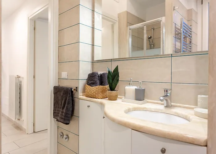 Blue Soul Flat - Near Trastevere With Easy Transport To Center - By Homes רומא