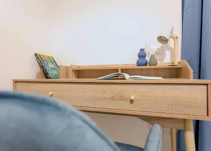 Blue Soul Flat - Near Trastevere With Easy Transport To Center - By Homes Апартаменты *