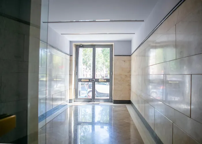 Blue Soul Flat - Near Trastevere With Easy Transport To Center - By Homes Рим